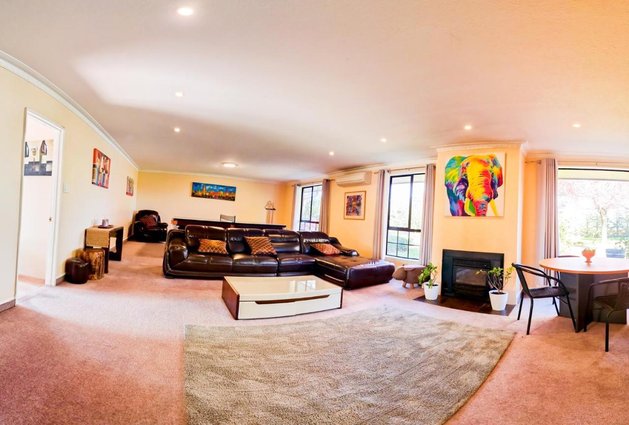 Fairhall Guest Lodge Woodbourne Dış mekan fotoğraf