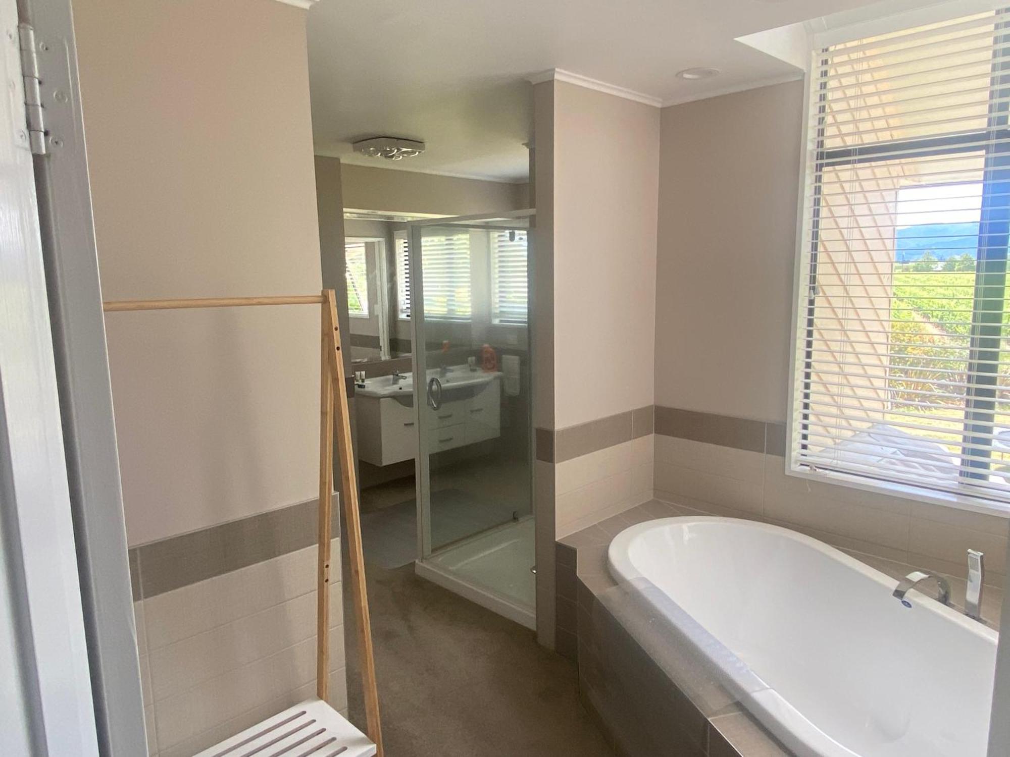 Fairhall Guest Lodge Woodbourne Dış mekan fotoğraf